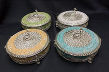 Load image into Gallery viewer, Peacock Round Enamel Dry Fruit Box
